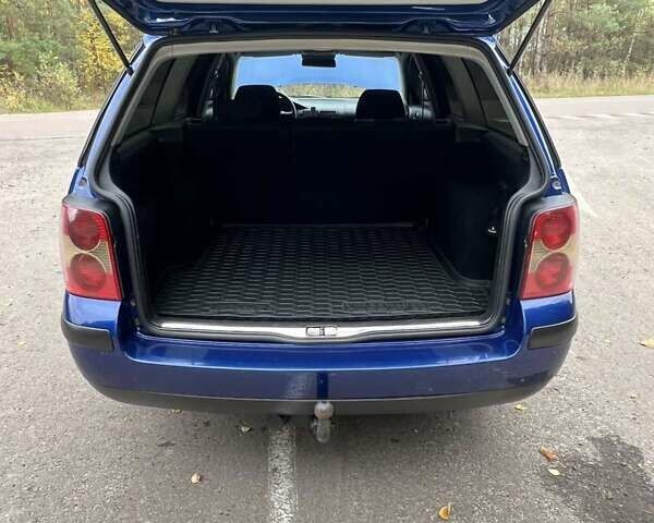 Синий Фольксваген Пассат, объемом двигателя 1.78 л и пробегом 320 тыс. км за 4500 $, фото 12 на Automoto.ua