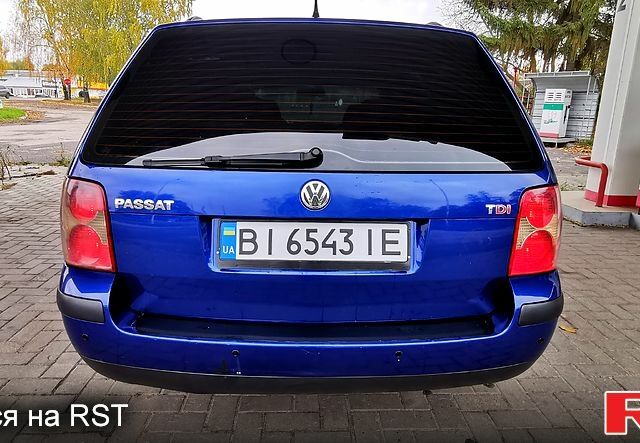 Синий Фольксваген Пассат, объемом двигателя 1.9 л и пробегом 300 тыс. км за 4400 $, фото 5 на Automoto.ua