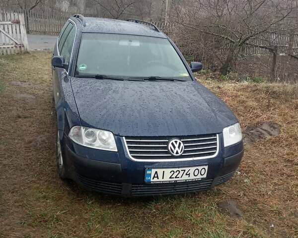 Синий Фольксваген Пассат, объемом двигателя 1.6 л и пробегом 197 тыс. км за 4500 $, фото 4 на Automoto.ua