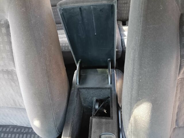 Синий Фольксваген Пассат, объемом двигателя 2 л и пробегом 432 тыс. км за 5800 $, фото 6 на Automoto.ua