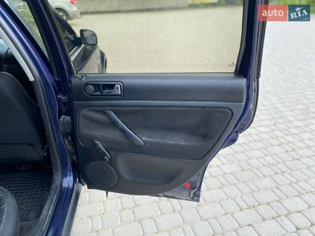 Синий Фольксваген Пассат, объемом двигателя 1.9 л и пробегом 284 тыс. км за 3000 $, фото 12 на Automoto.ua