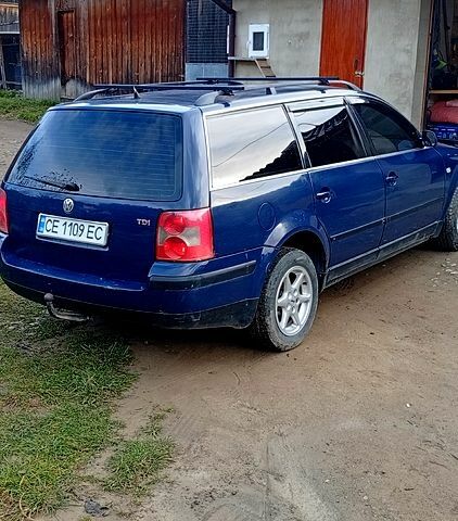 Синий Фольксваген Пассат, объемом двигателя 1.9 л и пробегом 323 тыс. км за 4300 $, фото 2 на Automoto.ua