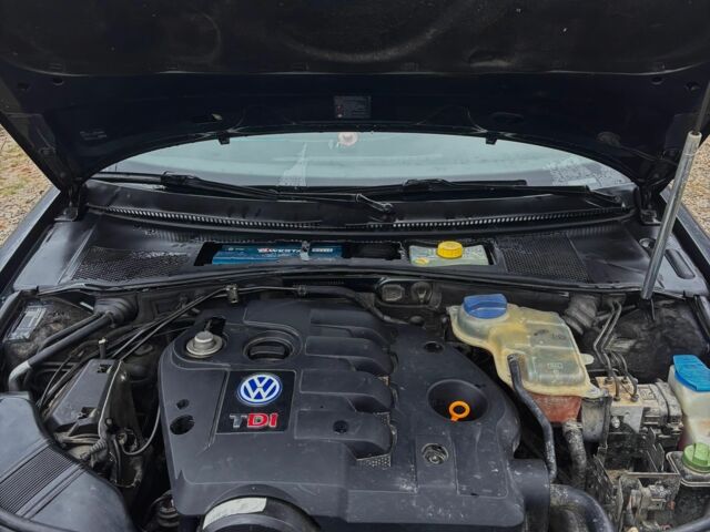 Синій Фольксваген Пассат, об'ємом двигуна 1.9 л та пробігом 350 тис. км за 3600 $, фото 8 на Automoto.ua