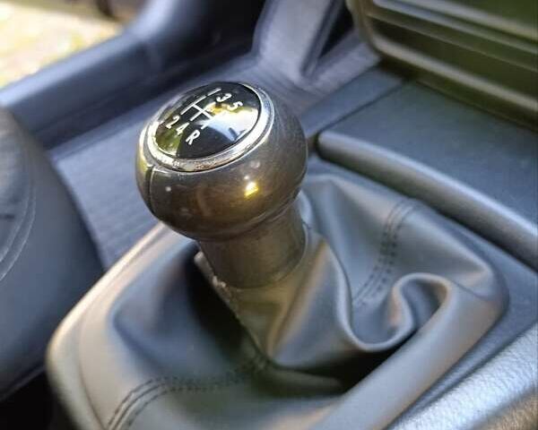Фольксваген Пассат 2001 у Дрогобичі на Automoto.ua Синій Фольксваген Пассат, об'ємом двигуна 1.6 л та пробігом 290 тис. км за 4000 $, фото 16 на Automoto.ua