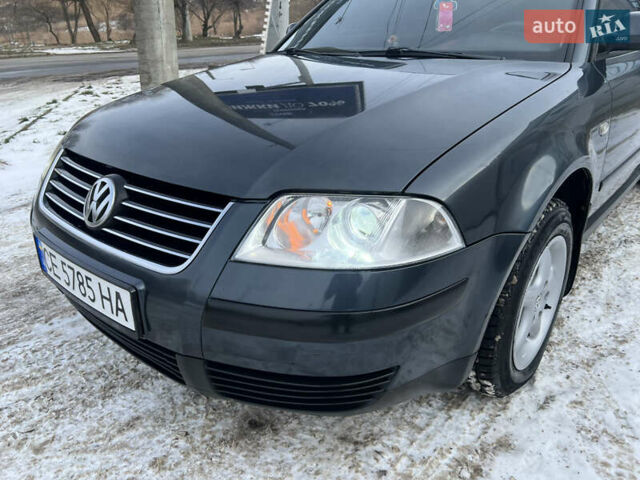 Синій Фольксваген Пассат, об'ємом двигуна 1.9 л та пробігом 300 тис. км за 3899 $, фото 11 на Automoto.ua