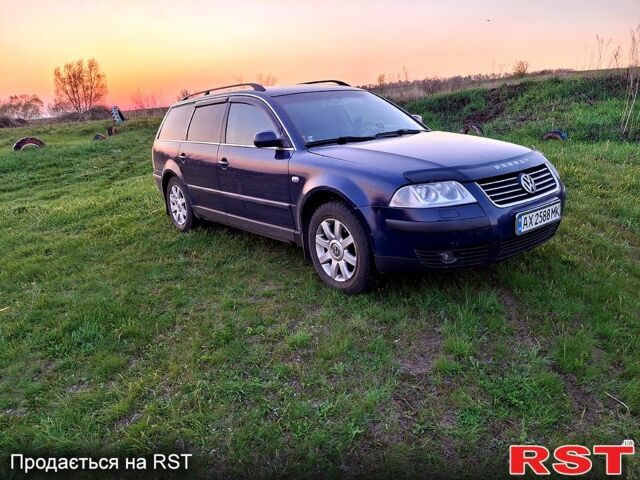 Синий Фольксваген Пассат, объемом двигателя 1.9 л и пробегом 0 тыс. км за 5000 $, фото 2 на Automoto.ua