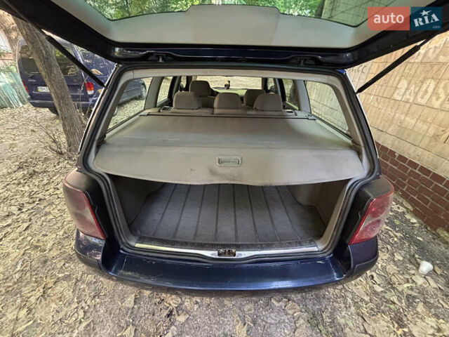 Синий Фольксваген Пассат, объемом двигателя 1.9 л и пробегом 376 тыс. км за 5000 $, фото 35 на Automoto.ua