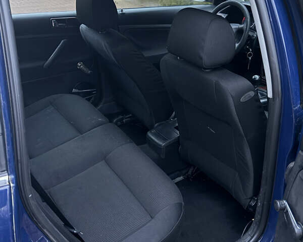 Синий Фольксваген Пассат, объемом двигателя 1.9 л и пробегом 367 тыс. км за 3650 $, фото 7 на Automoto.ua