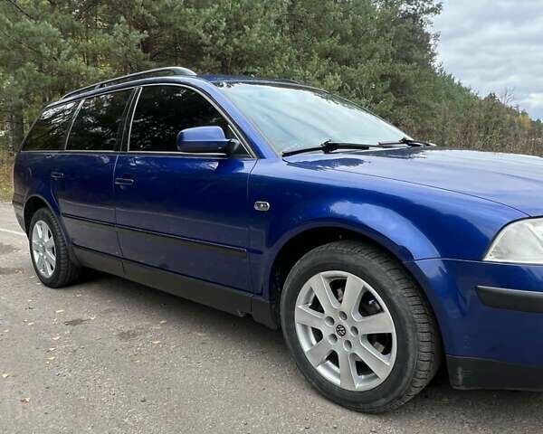 Синий Фольксваген Пассат, объемом двигателя 1.78 л и пробегом 320 тыс. км за 4500 $, фото 2 на Automoto.ua