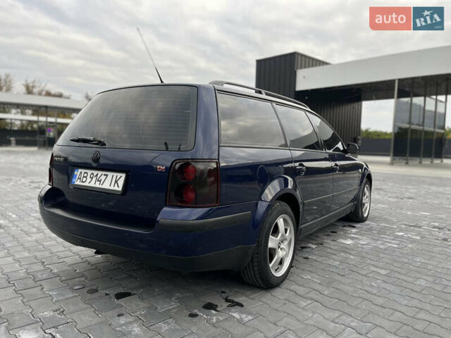 Синій Фольксваген Пассат, об'ємом двигуна 1.9 л та пробігом 300 тис. км за 3999 $, фото 12 на Automoto.ua