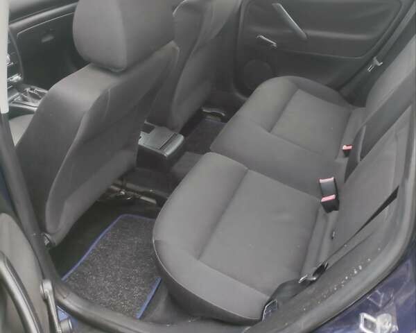 Синий Фольксваген Пассат, объемом двигателя 1.9 л и пробегом 292 тыс. км за 2399 $, фото 12 на Automoto.ua