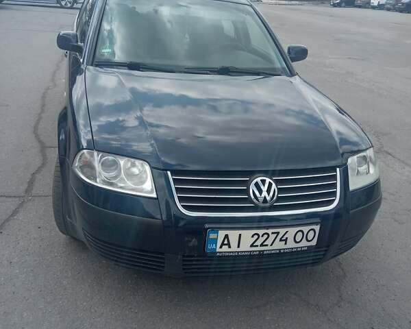 Синий Фольксваген Пассат, объемом двигателя 1.6 л и пробегом 197 тыс. км за 4500 $, фото 1 на Automoto.ua