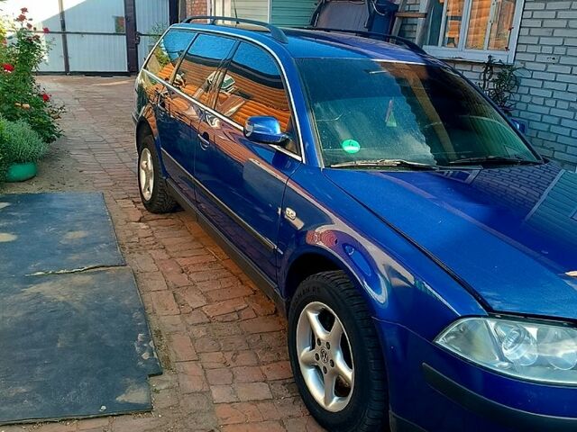Синий Фольксваген Пассат, объемом двигателя 2 л и пробегом 0 тыс. км за 4800 $, фото 1 на Automoto.ua