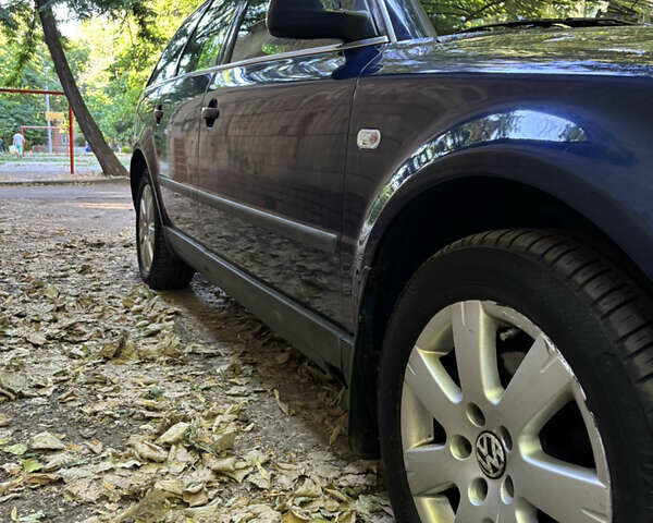 Синий Фольксваген Пассат, объемом двигателя 1.9 л и пробегом 376 тыс. км за 5000 $, фото 13 на Automoto.ua