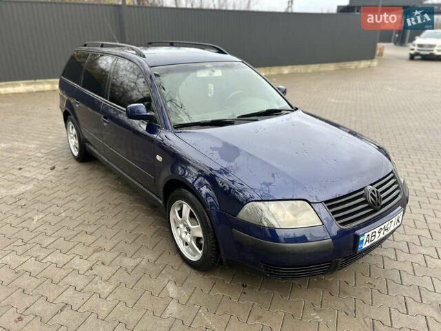 Синий Фольксваген Пассат, объемом двигателя 1.9 л и пробегом 410 тыс. км за 3550 $, фото 3 на Automoto.ua