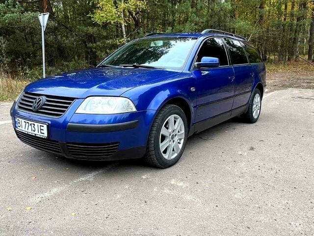 Синий Фольксваген Пассат, объемом двигателя 1.8 л и пробегом 320 тыс. км за 4500 $, фото 2 на Automoto.ua