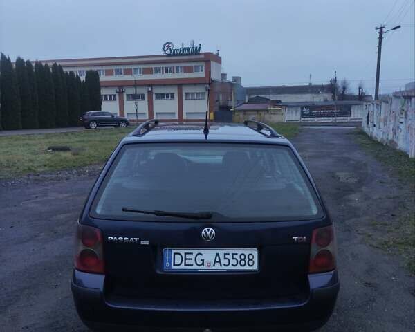 Синий Фольксваген Пассат, объемом двигателя 1.9 л и пробегом 292 тыс. км за 2399 $, фото 7 на Automoto.ua