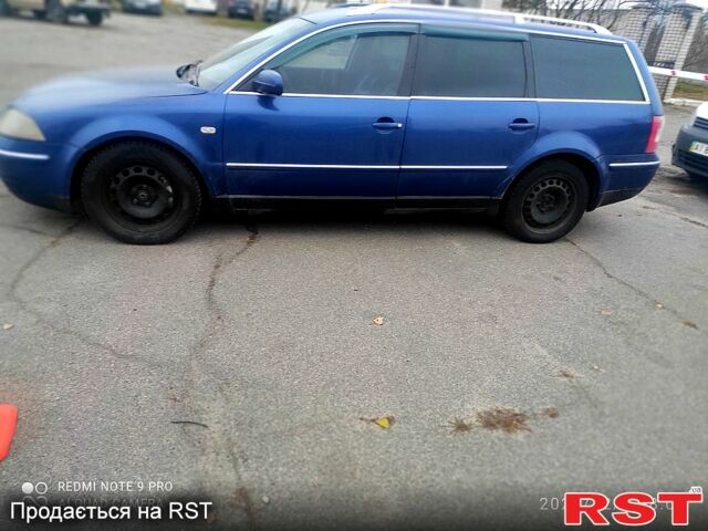 Синій Фольксваген Пассат, об'ємом двигуна 2.5 л та пробігом 378 тис. км за 3750 $, фото 4 на Automoto.ua