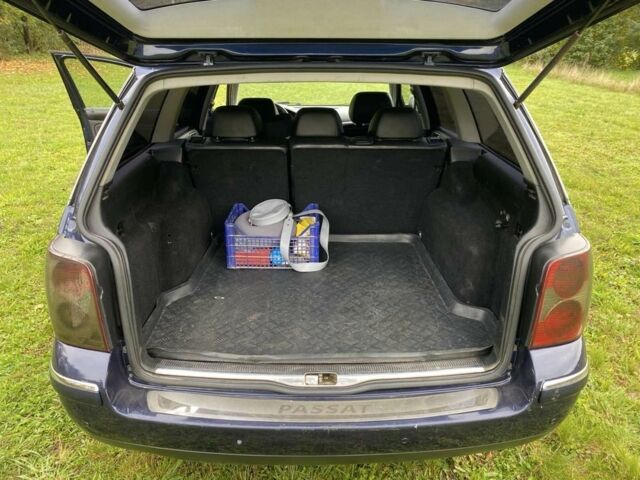 Синий Фольксваген Пассат, объемом двигателя 1.9 л и пробегом 280 тыс. км за 3500 $, фото 4 на Automoto.ua