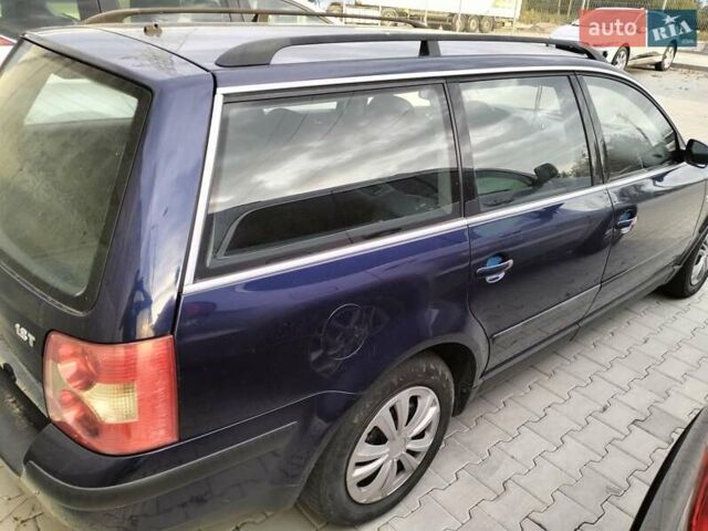 Синий Фольксваген Пассат, объемом двигателя 1.8 л и пробегом 236 тыс. км за 4999 $, фото 5 на Automoto.ua