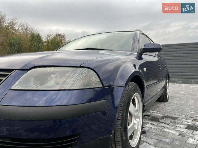 Синій Фольксваген Пассат, об'ємом двигуна 1.9 л та пробігом 300 тис. км за 3999 $, фото 29 на Automoto.ua