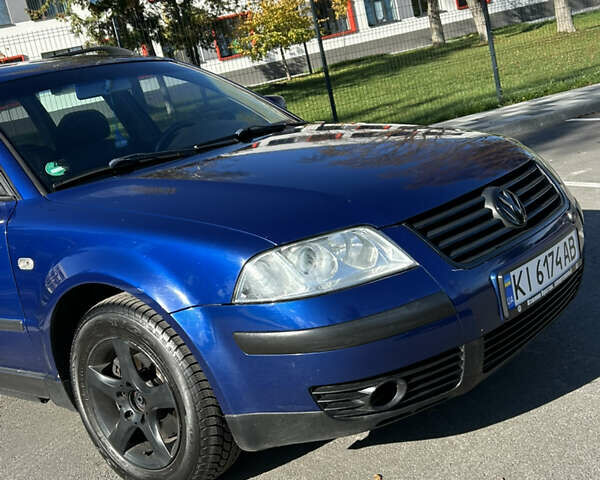 Синий Фольксваген Пассат, объемом двигателя 2 л и пробегом 470 тыс. км за 3500 $, фото 4 на Automoto.ua