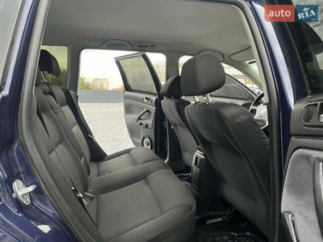 Синій Фольксваген Пассат, об'ємом двигуна 1.9 л та пробігом 300 тис. км за 3999 $, фото 41 на Automoto.ua