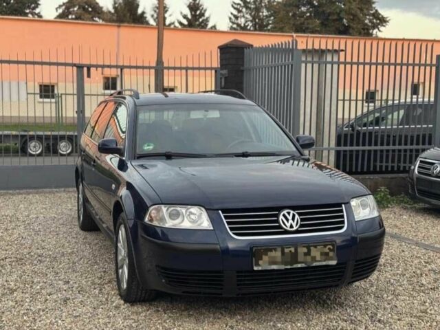 Синий Фольксваген Пассат, объемом двигателя 1.9 л и пробегом 257 тыс. км за 1300 $, фото 2 на Automoto.ua