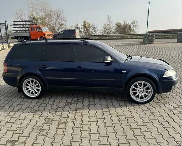 Синий Фольксваген Пассат, объемом двигателя 1.9 л и пробегом 370 тыс. км за 4500 $, фото 2 на Automoto.ua