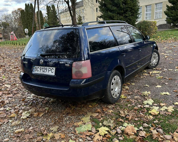 Синий Фольксваген Пассат, объемом двигателя 1.9 л и пробегом 305 тыс. км за 3599 $, фото 11 на Automoto.ua