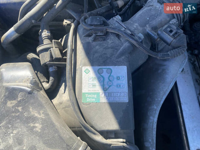 Синій Фольксваген Пассат, об'ємом двигуна 1.6 л та пробігом 228 тис. км за 4900 $, фото 32 на Automoto.ua