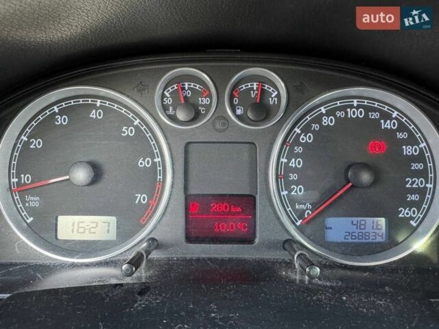 Синій Фольксваген Пассат, об'ємом двигуна 1.98 л та пробігом 268 тис. км за 4200 $, фото 10 на Automoto.ua