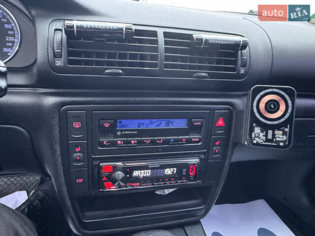 Синий Фольксваген Пассат, объемом двигателя 1.98 л и пробегом 209 тыс. км за 6200 $, фото 21 на Automoto.ua