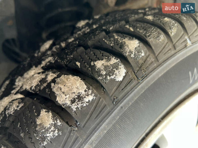 Синий Фольксваген Пассат, объемом двигателя 2 л и пробегом 310 тыс. км за 4599 $, фото 20 на Automoto.ua