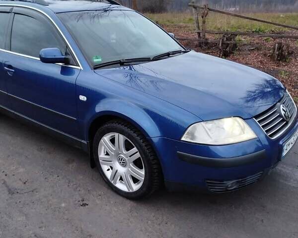 Синій Фольксваген Пассат, об'ємом двигуна 2 л та пробігом 295 тис. км за 4850 $, фото 6 на Automoto.ua