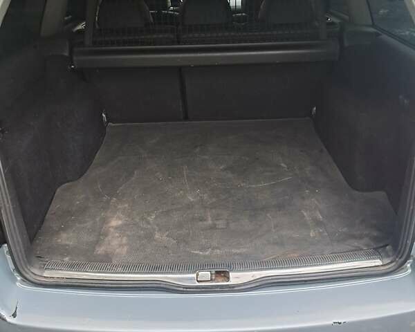 Синий Фольксваген Пассат, объемом двигателя 2.5 л и пробегом 232 тыс. км за 4200 $, фото 17 на Automoto.ua