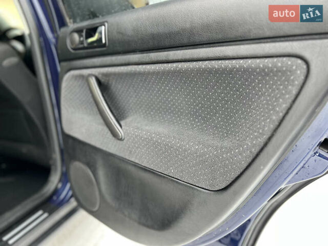 Синий Фольксваген Пассат, объемом двигателя 2 л и пробегом 310 тыс. км за 4599 $, фото 29 на Automoto.ua