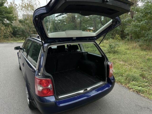 Синій Фольксваген Пассат, об'ємом двигуна 1.9 л та пробігом 380 тис. км за 2000 $, фото 5 на Automoto.ua