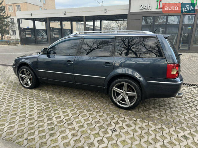 Синий Фольксваген Пассат, объемом двигателя 1.9 л и пробегом 381 тыс. км за 4150 $, фото 8 на Automoto.ua