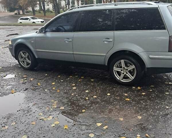 Синий Фольксваген Пассат, объемом двигателя 2.5 л и пробегом 233 тыс. км за 4300 $, фото 7 на Automoto.ua