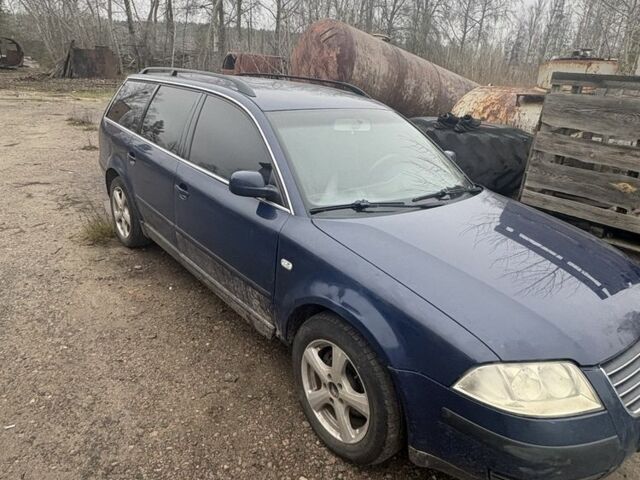 Синий Фольксваген Пассат, объемом двигателя 1.9 л и пробегом 450 тыс. км за 2800 $, фото 2 на Automoto.ua