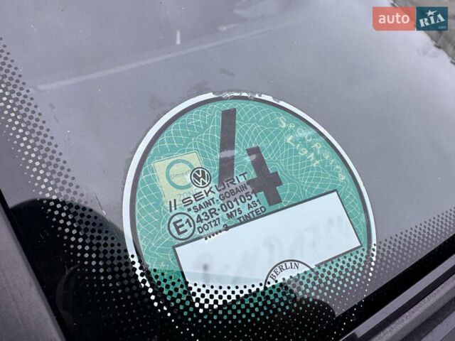 Синий Фольксваген Пассат, объемом двигателя 1.98 л и пробегом 209 тыс. км за 5500 $, фото 29 на Automoto.ua