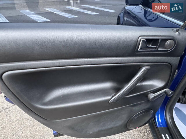 Синий Фольксваген Пассат, объемом двигателя 1.98 л и пробегом 209 тыс. км за 6200 $, фото 11 на Automoto.ua