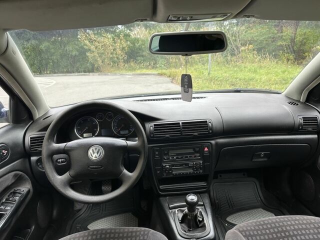 Синій Фольксваген Пассат, об'ємом двигуна 1.9 л та пробігом 380 тис. км за 2000 $, фото 6 на Automoto.ua