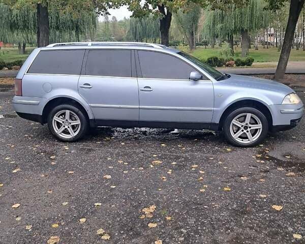 Синий Фольксваген Пассат, объемом двигателя 2.5 л и пробегом 233 тыс. км за 4300 $, фото 3 на Automoto.ua