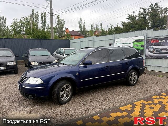 Синій Фольксваген Пассат, об'ємом двигуна 2 л та пробігом 190 тис. км за 4500 $, фото 7 на Automoto.ua