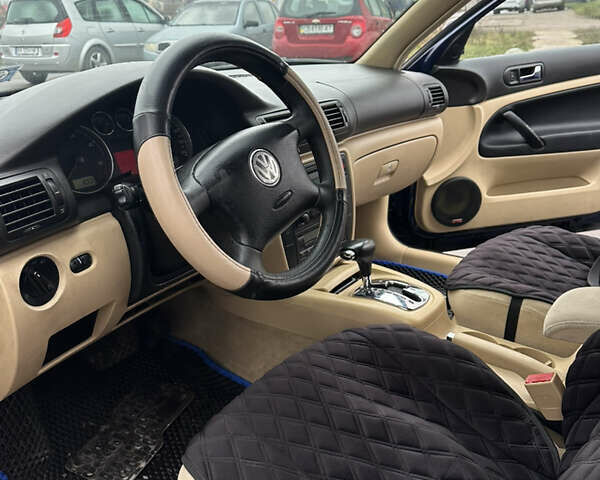 Синій Фольксваген Пассат, об'ємом двигуна 1.9 л та пробігом 331 тис. км за 4800 $, фото 6 на Automoto.ua