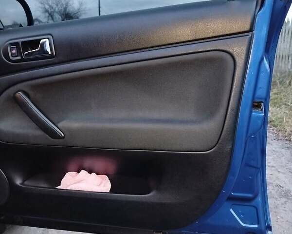 Синій Фольксваген Пассат, об'ємом двигуна 2 л та пробігом 295 тис. км за 4850 $, фото 19 на Automoto.ua