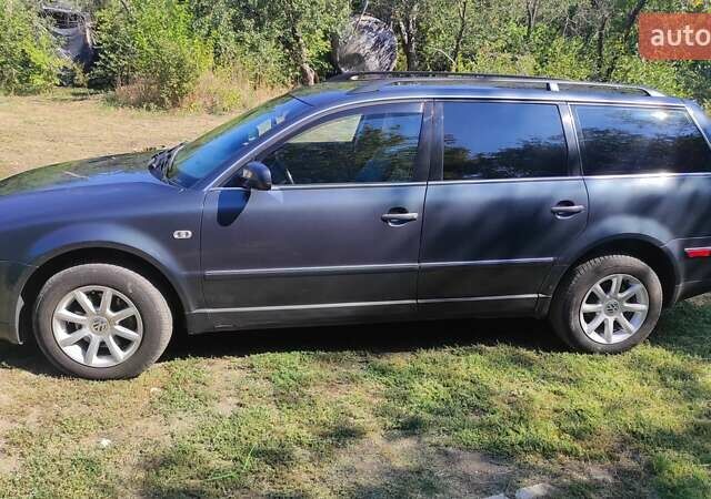 Синий Фольксваген Пассат, объемом двигателя 1.78 л и пробегом 200 тыс. км за 5200 $, фото 8 на Automoto.ua