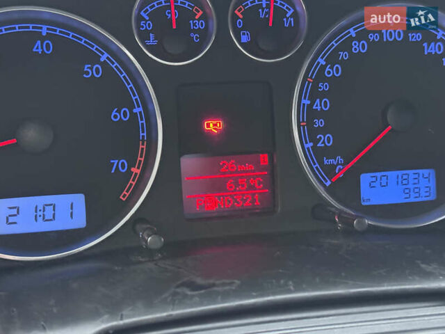 Синий Фольксваген Пассат, объемом двигателя 1.98 л и пробегом 209 тыс. км за 6200 $, фото 13 на Automoto.ua